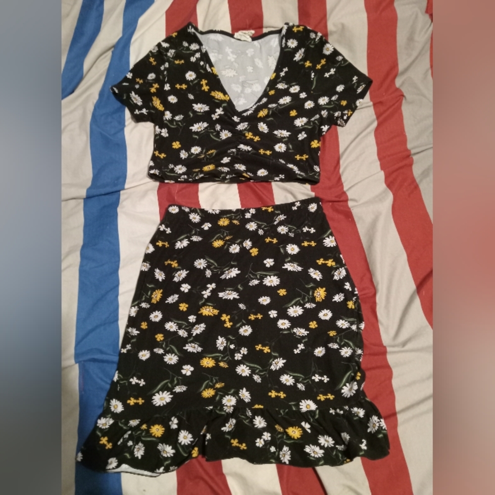 Matching skirt set